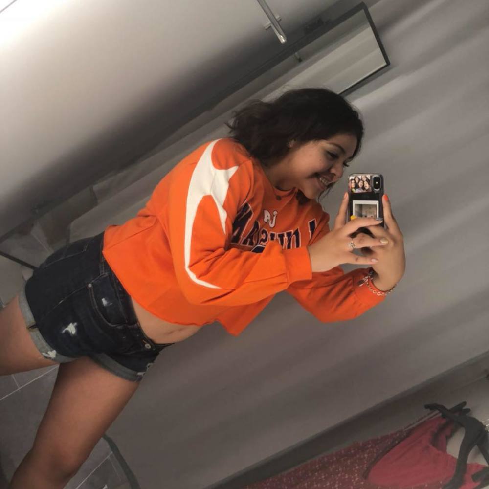 Meet your Posher, Amaya